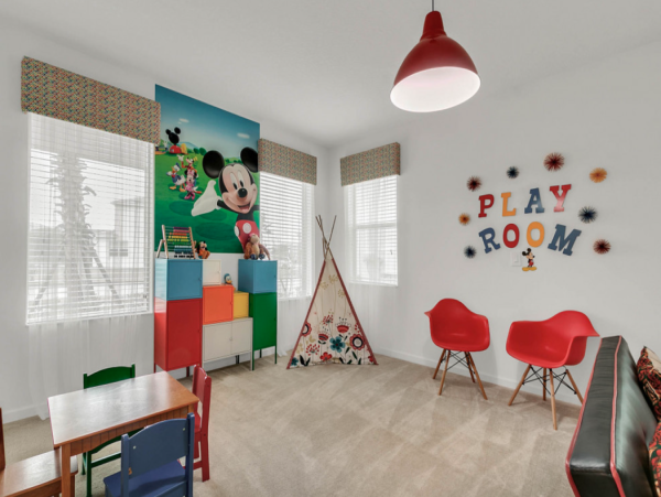 Elegant Villa Near Disney - Perfect Family Getaway